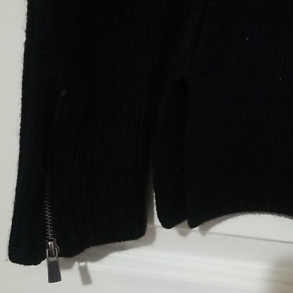 Bar III Sweater Shirt Long Sleeve Very Warm Black - Picture 4 of 9